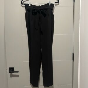 Express Ankle High Rise Black Pant - Size 6R